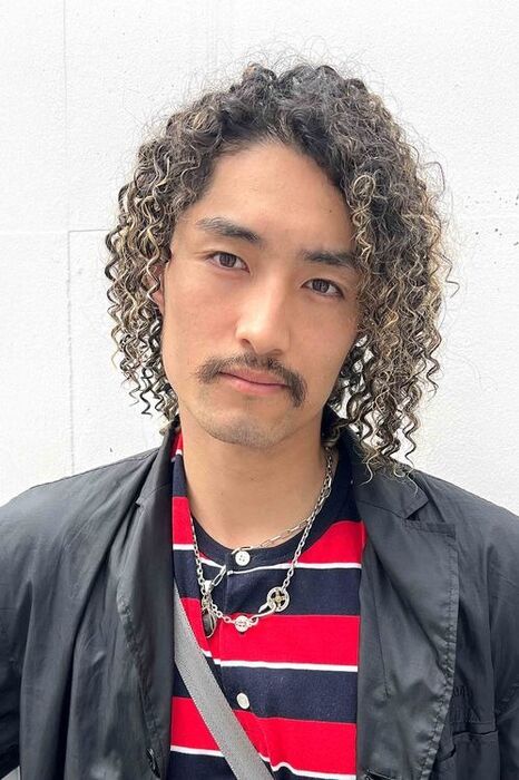画像2144：スパイラルパーマ・くるくるセット・グレージュ・ナディア