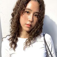 画像2406：スパイラルパーマ・くるくるセット・グレージュ・ナディア
